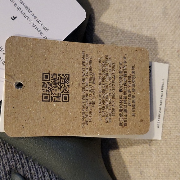 YEEZY 450 by Adidas - Picture 5 of 10